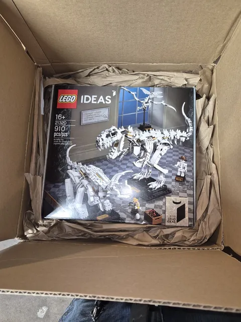LEGO Ideas: Dinosaur Fossils (21320) | New Sealed