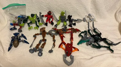  LEGO Bionicle Lot incomplete figures from different sets