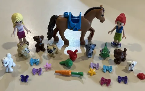 LEGO Friends Farm Trip Minifigure & Animal Lot With Horse / Dogs / Cats