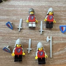 Lego Castle Minifigs. Cas074,Cas075. Lot Of 4. Set 677