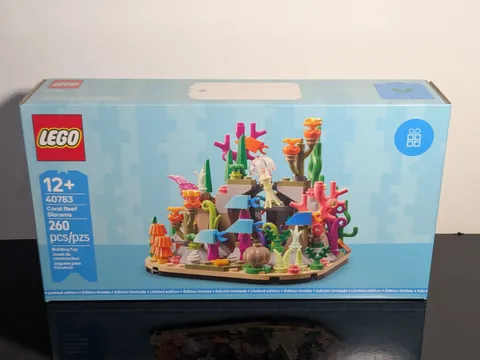 LEGO Coral Reef Diorama GWP (40783)  New in Sealed Box