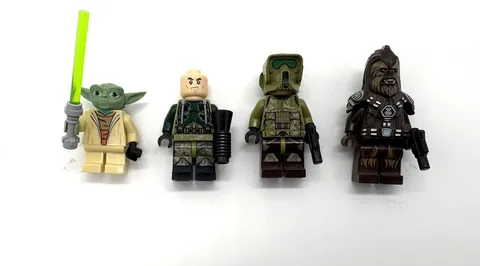 Lego Star Wars Minifigures- Kashyyyk Wookie And Trooper, Yoda, Commander Gree.