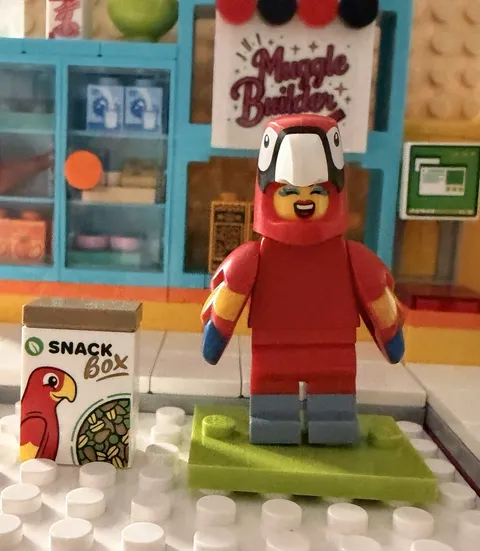 Lego CMF Series 28 Parrot Costume Fan Minifigure With Accessories