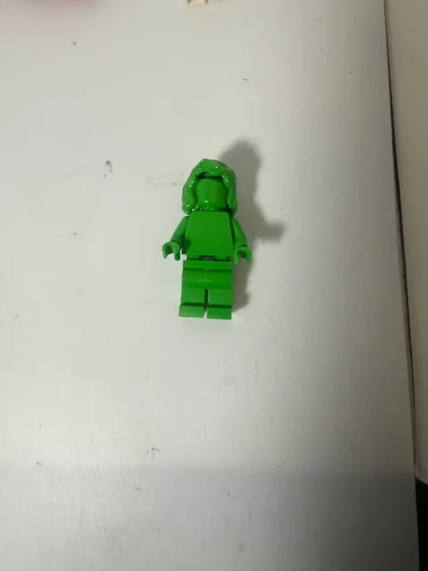 LEGO-Everyone is Awesome Bright Green minifigure (Monochrome)tls105