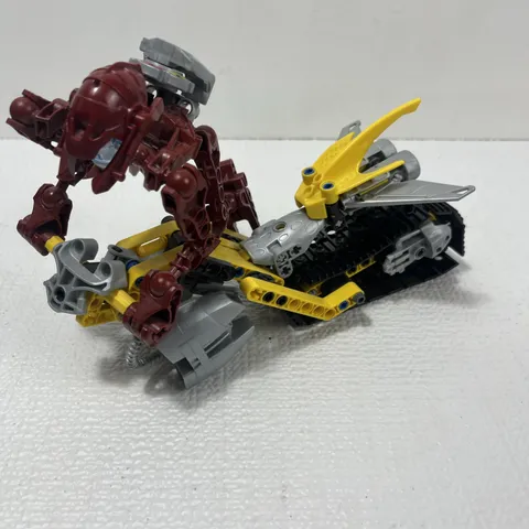 LEGO BIONICLE Rahi Creature & Tracked Vehicle Lot Incomplete AS-IS