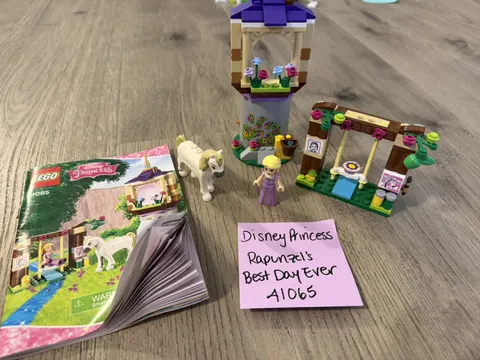 LEGO Disney: Rapunzel's Best Day Ever (41065) Retired. Almost complete.