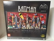 LEGO Batman: The Animated Series Gotham City 76271 *Retired* New sealed set