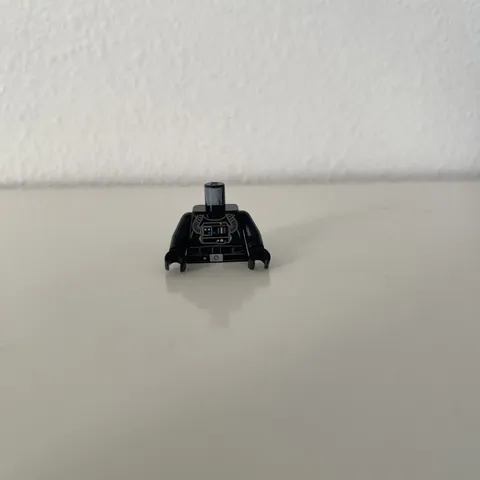 LEGO Star Wars Torso For Imperial TIE Fighter Pilot Minifigure 973pb2495c01