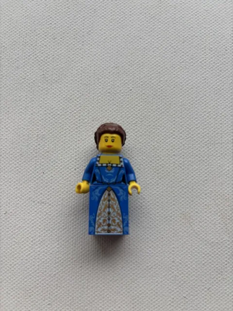 Lego Castle Fantasy Era Crown Queen minifigure set 7079 Drawbridge Defense