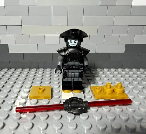 LEGO STAR WARS Fifth Brother Inquisitor w/ Double Bladed Lightsaber