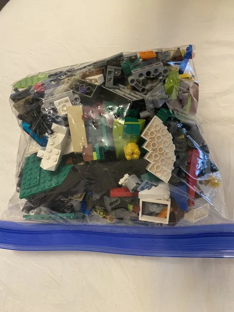 Lego Lot (Potentially pieces from Galaxy Squad, The Hobbit, Bionicle)