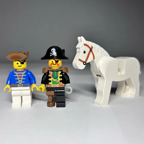 LEGO Vintage Pirates Minifigure Lot Captain Redbeard Pirate Crew White Horse