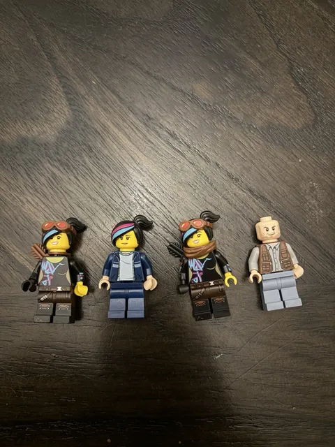 Wyldstyle Wild Style The Lego Movie Minifigure mini figures Lot
