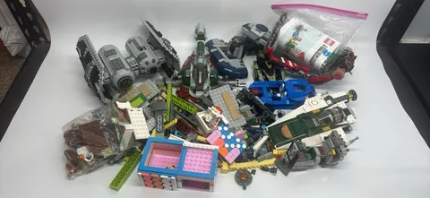 LEGO Star Wars Bulk Lot - Parts, Pieces READ!