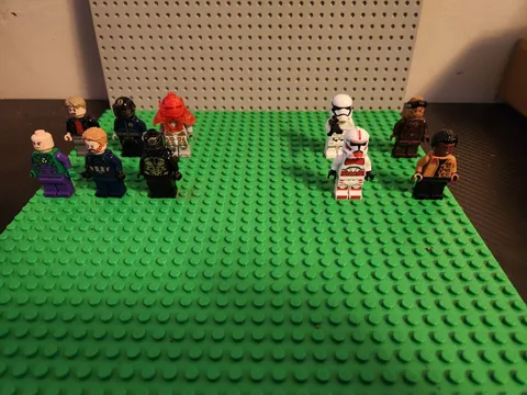 LEGO Star Wars ,Marvel and others 10 Total minifigures 