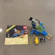 LEGO Space Lunar Patrol Craft (6872) Classic Complete But Wrong Color Variants