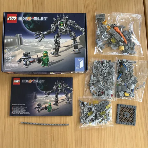 LEGO 21109 Exo-Suit Set Whole Suit Box Manual NO MINIFIGURES Incomplete
