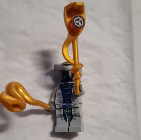 LEGO Grey & Black Ninja Minifigure with Gold Staff and Gold Snake Whip