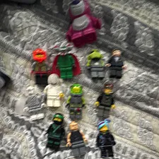 LEGO Minifigures Lot - Assorted Mixed Minifigure Figures w/ Accessories