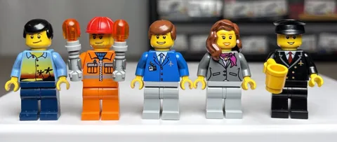 LEGO City: Airport 3182 MINIFIGURES ONLY Figure Pilot Stewardess air044 cty0169