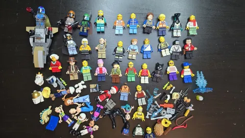 LEGO Minifigures & Accessories Mega Lot - Star Wars, City, Friends, Parts