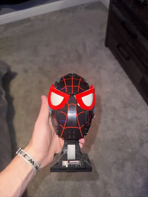 LEGO Marvel Miles Morales Mask 76329 Spider-Man Helmet 487 pcs New Sealed