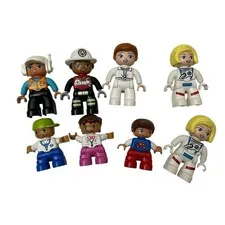 Lot of 8 Lego Duplo Figures  Mixed Lot Adults & Children Figures