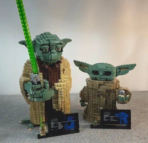 Lego Star Wars Yoda 75255 And 75318 The Child / No Box or Manual