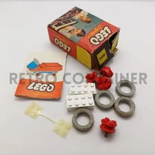 LEGO Vintage Set 400 400-1- Small Wheels with Axles - 1963 KG With Box