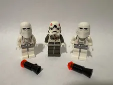 LEGO Star Wars Snowtrooper sw0101 x2 AT-AT Driver sw0102 from set 4483 - NEW