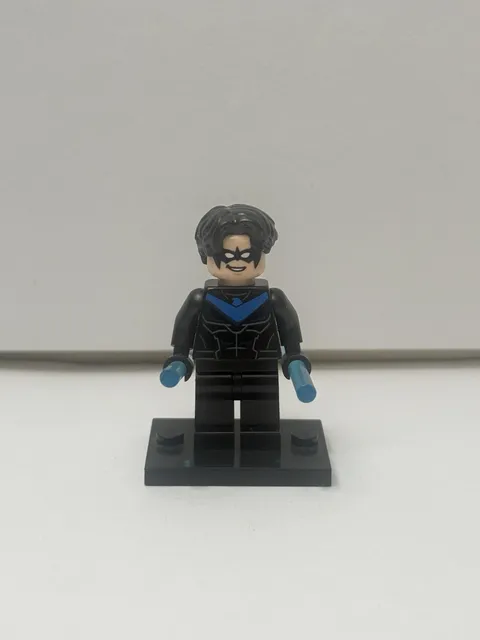 LEGO Nightwing Rebirth Minifigure 76160 Batman DC Super Heroes Mint Condition