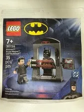 LEGO DC Batman: Bruce Wayne and the Batsuit 30726 35 pcs 7+ Polybag