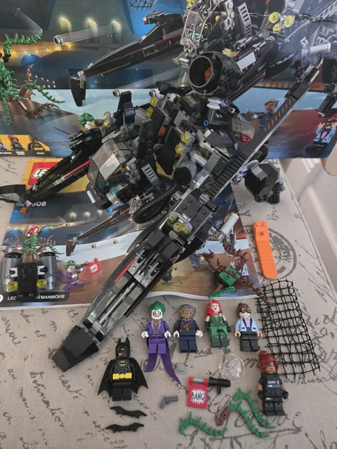 LEGO The Batman Movie 70908 Scuttler - With 6 Minifigures and Instructions