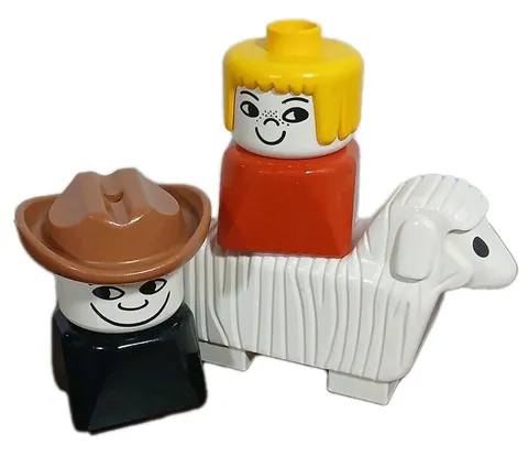Vintage LEGO DUPLO Duplo ANIMAL MInifigure Lot/3  Farm Sheep Farmer Girl