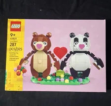 LEGO Love Bears 40821 Building Set, 287 Pieces Age 9+ Complete Set Box