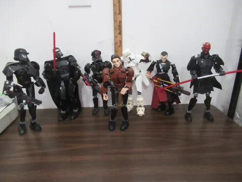 Lego lot of 7 Star Wars kits Kylo Ren Darth Maul Rogue one more