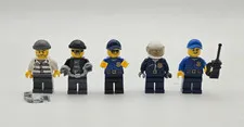 LEGO 60046 Police 2 Robbers w/ Handcuffs, 1 Helicopter Pilot & More Minifigures
