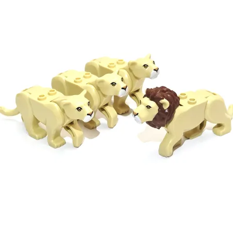 LEGO Lion Pride Animal Lot of 4 Lion Lioness Animals Zoo Safari Wildlife CITY