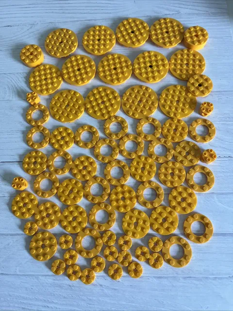 LEGO BRIGHT LIGHT ORANGE LOT 70 PCS 2X2 4X4 6X6 ROUND PLATE VARIETY