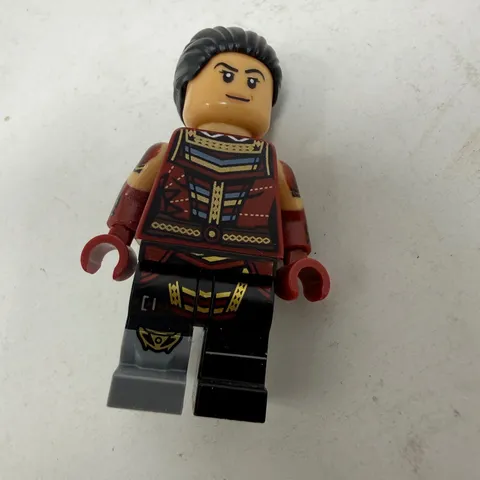 LEGO Marvel Super Heroes Makkari Minifigure sh680 Eternals Dark Red Armor