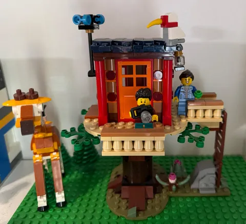 LEGO Creator 31116 Safari Wildlife Tree House, Retired, Pre-Owned