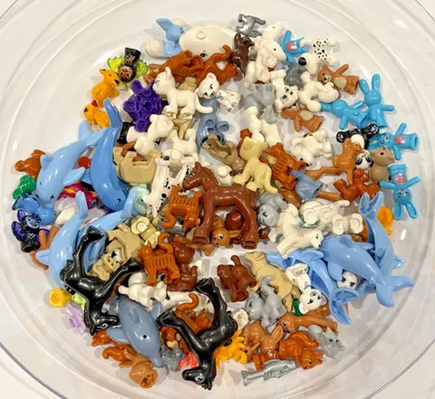 LEGO Minifigs Animals Ocean Sea Friends Zoo Farm Elves Town YOU PICK!