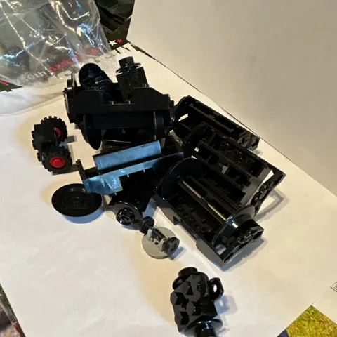 LEGO Black Vehicle/Chassis Parts Bulk Lot w/ Wheels & Tires Assorted Pieces