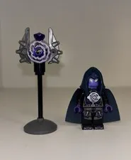 LEGO Ultra Agents Antimatter Minifigure Uagt028 with Staff In Mint Condition