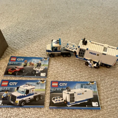 LEGO City Police 60139 Mobile Command Center 374pcs w/ Manuals No Box