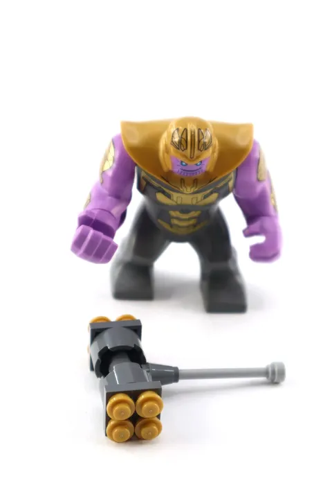 Lego Marvel Super Heroes Minifigure Big Fig Thanos sh576
