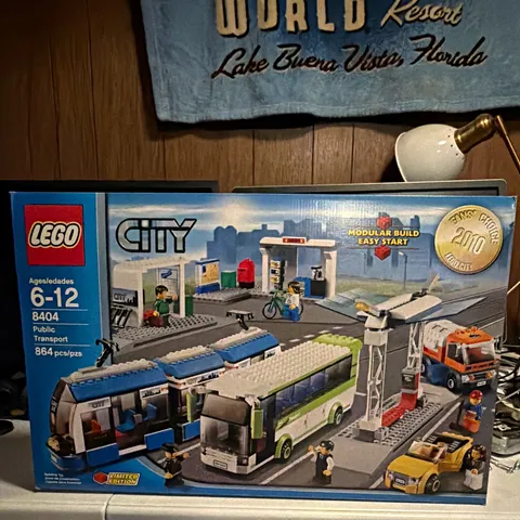 LEGO City Limited Edition Public Transport 8404 Complete Set 864 pcs NEW SEALED