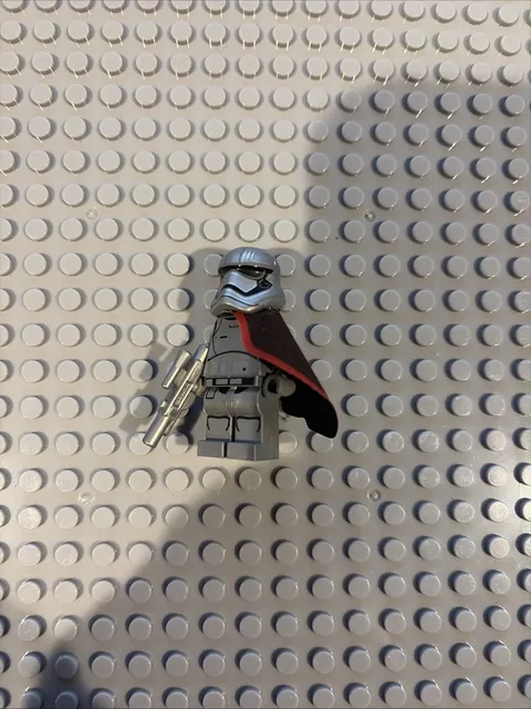 LEGO Star Wars Captain Phasma Minifigure SW0904
