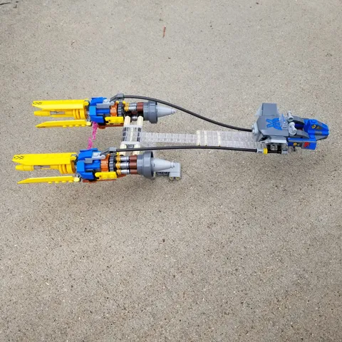 LEGO Star Wars 75258 Anakin's Podracer 20th Anniversary Edition INCOMPLETE