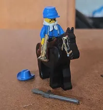 LEGO Calvary Soldier W/ Trumpet, Rifle And Horse